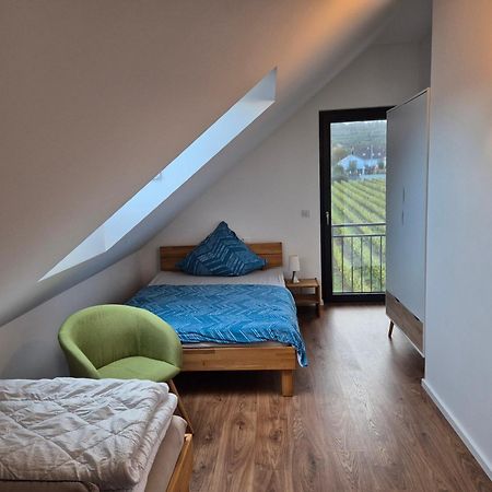 Gaestehaus Casa Luna - Paradiesische Ferienwohnungen Am Kaiserstuhl! Bischoffingen Esterno foto